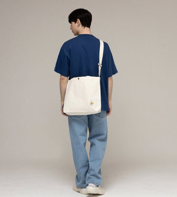 Flower Dot Embroidery Two-Way Eco Bag